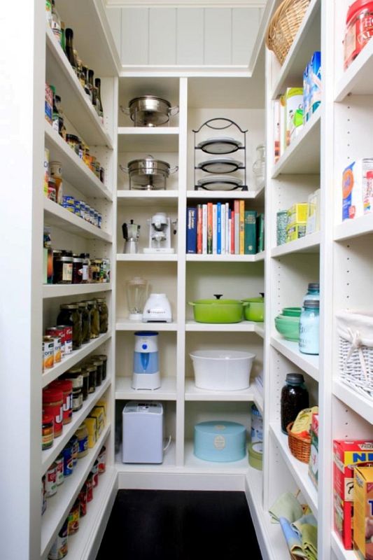 15 Formidably Functional DIY Tips For Your Kitchen’s Pantry 14