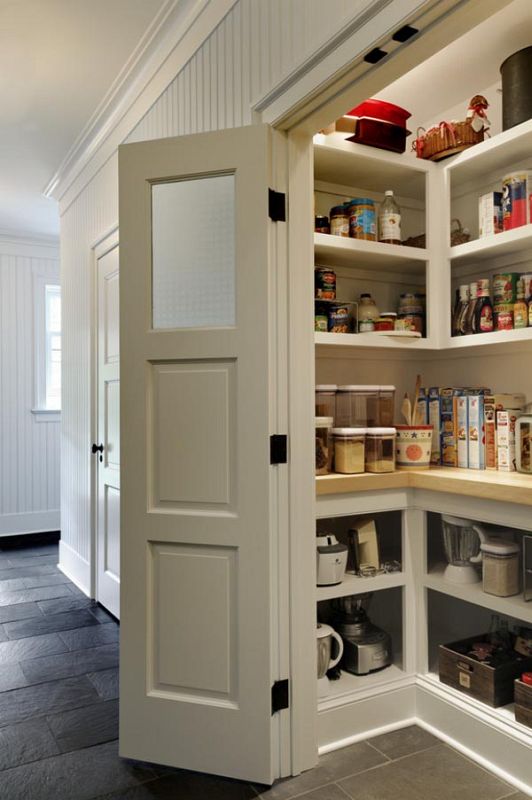 15 Formidably Functional DIY Tips For Your Kitchen’s Pantry 4