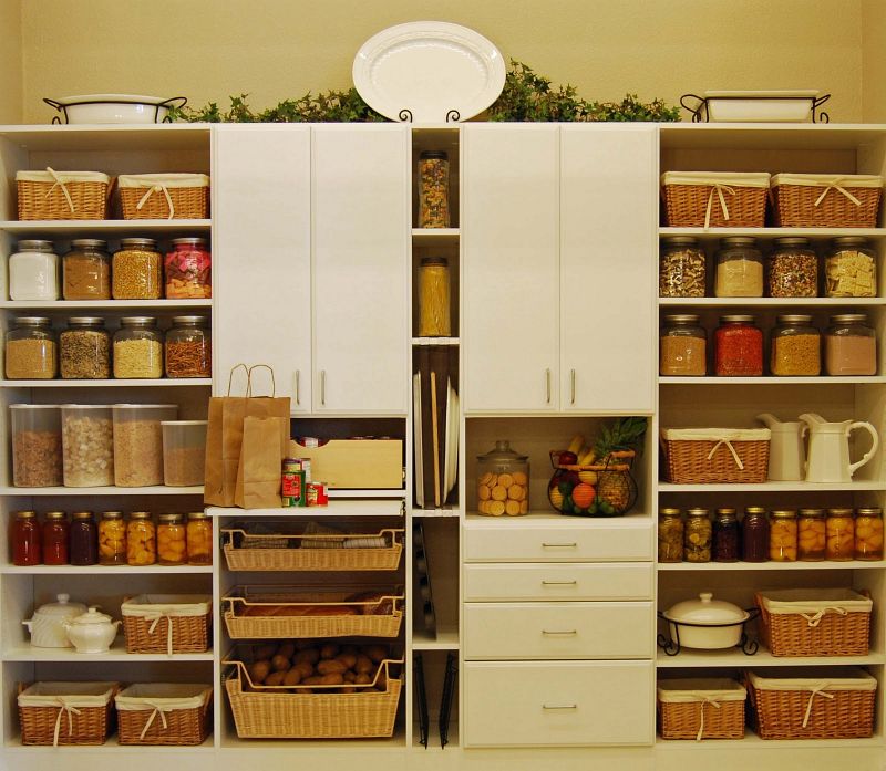 15 Formidably Functional DIY Tips For Your Kitchen’s Pantry 5