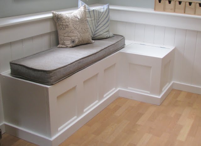 12 Creative Storage Ideas For Your Home Benches05