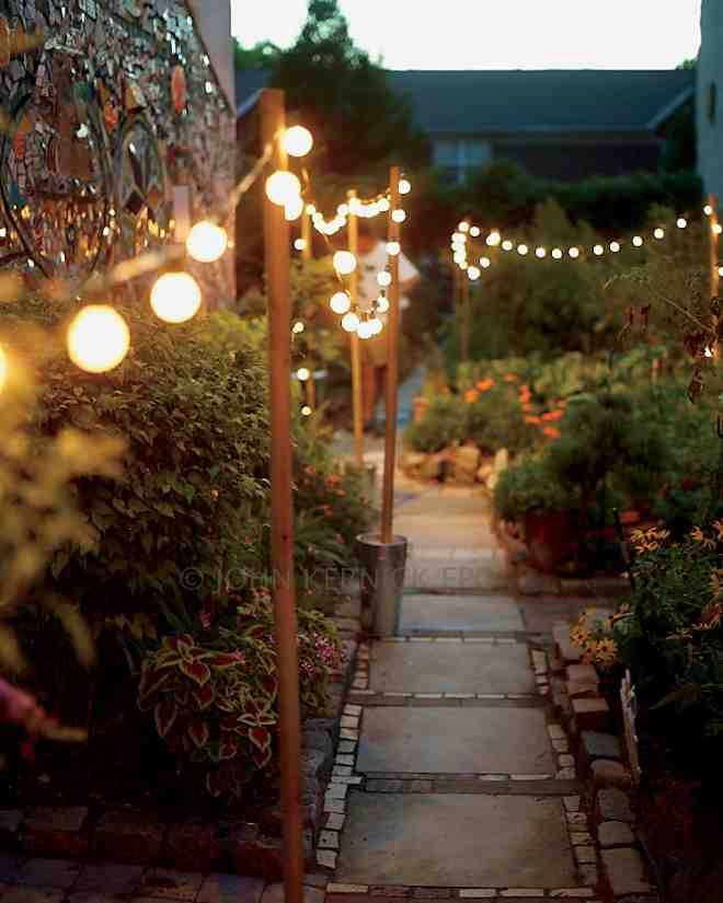 Great DIY Backyard Lighting Ideas 4