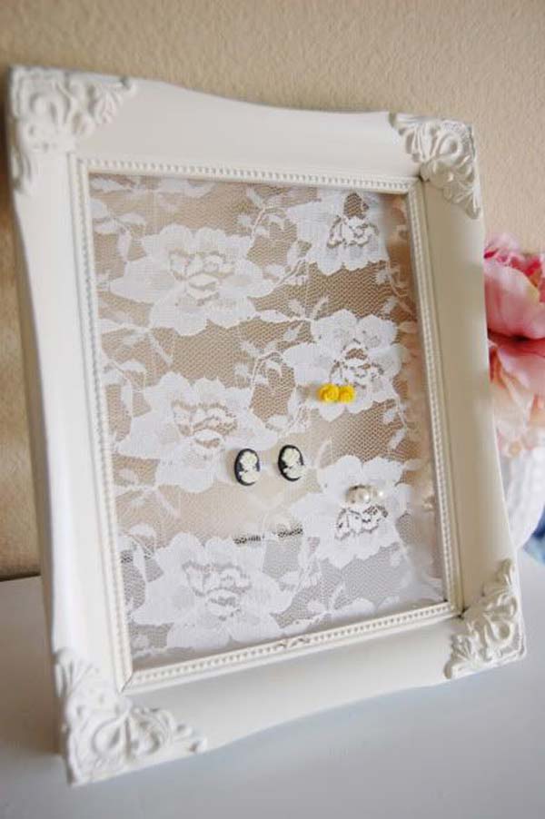 20 Great DIY Ideas For Decorating With Lace 18