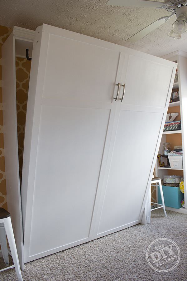 3 The wardrope Murphy bed